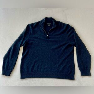 Bloomingdales, the men’s store 100%cashmere quarter zip men’s sweater XL Gray